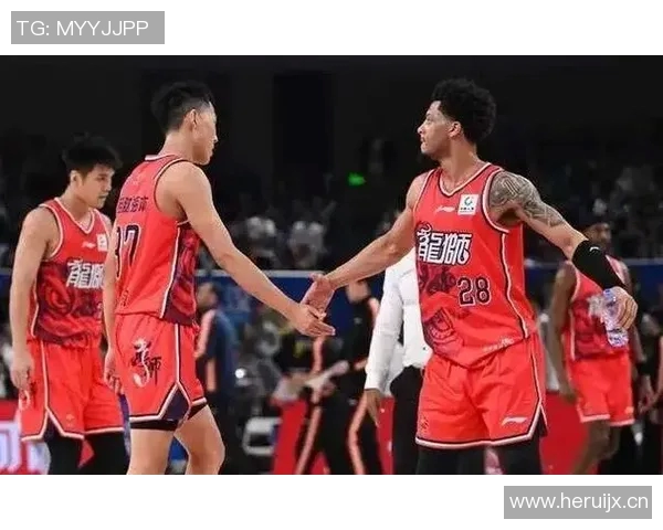 广州龙狮官宣签下新外援德翁特·伯顿，曾获KBL联赛MVP